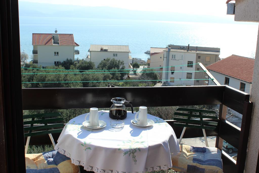 Apartments Petrada Omiš Zimmer foto