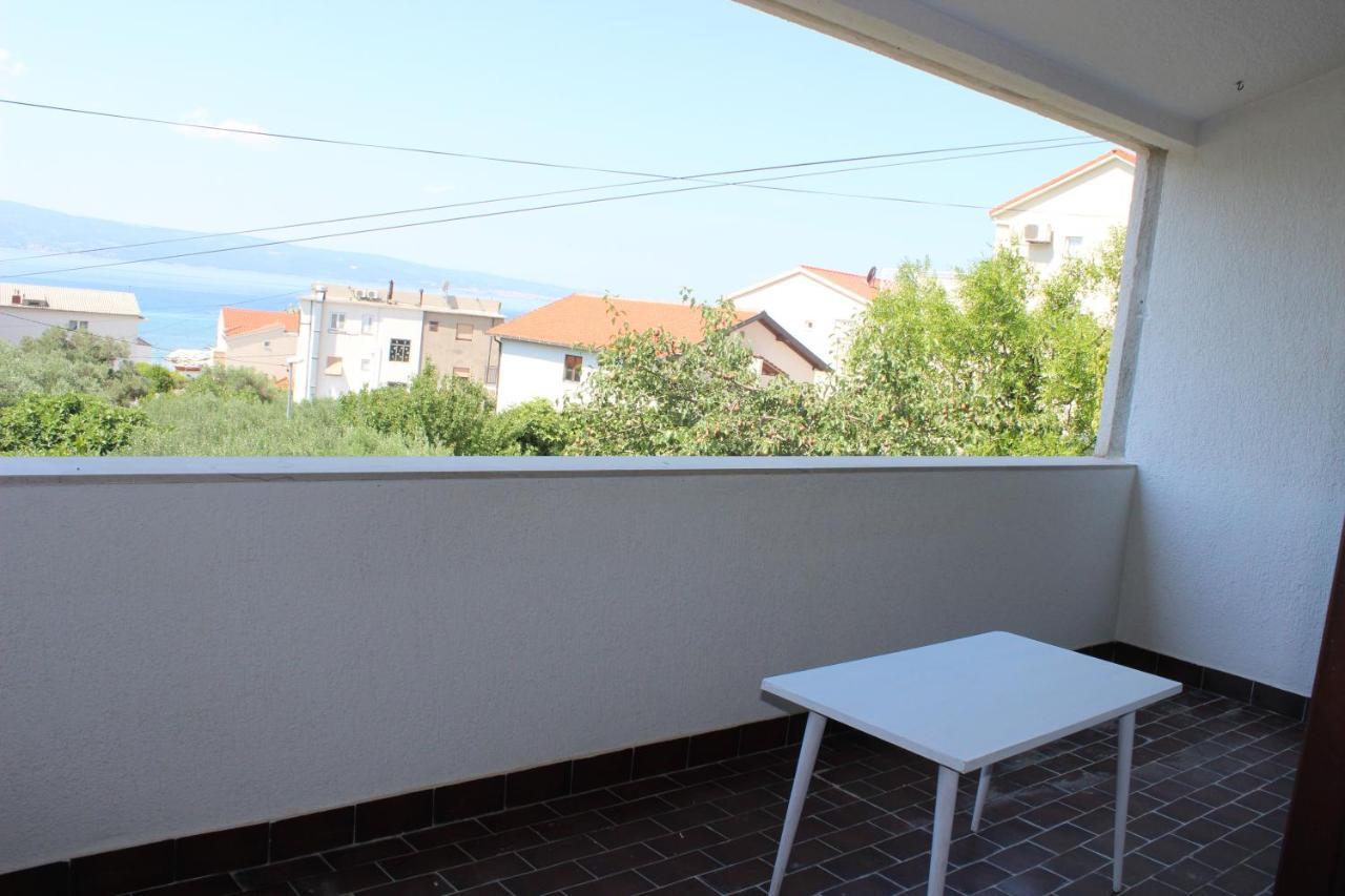 Apartments Petrada Omiš Zimmer foto